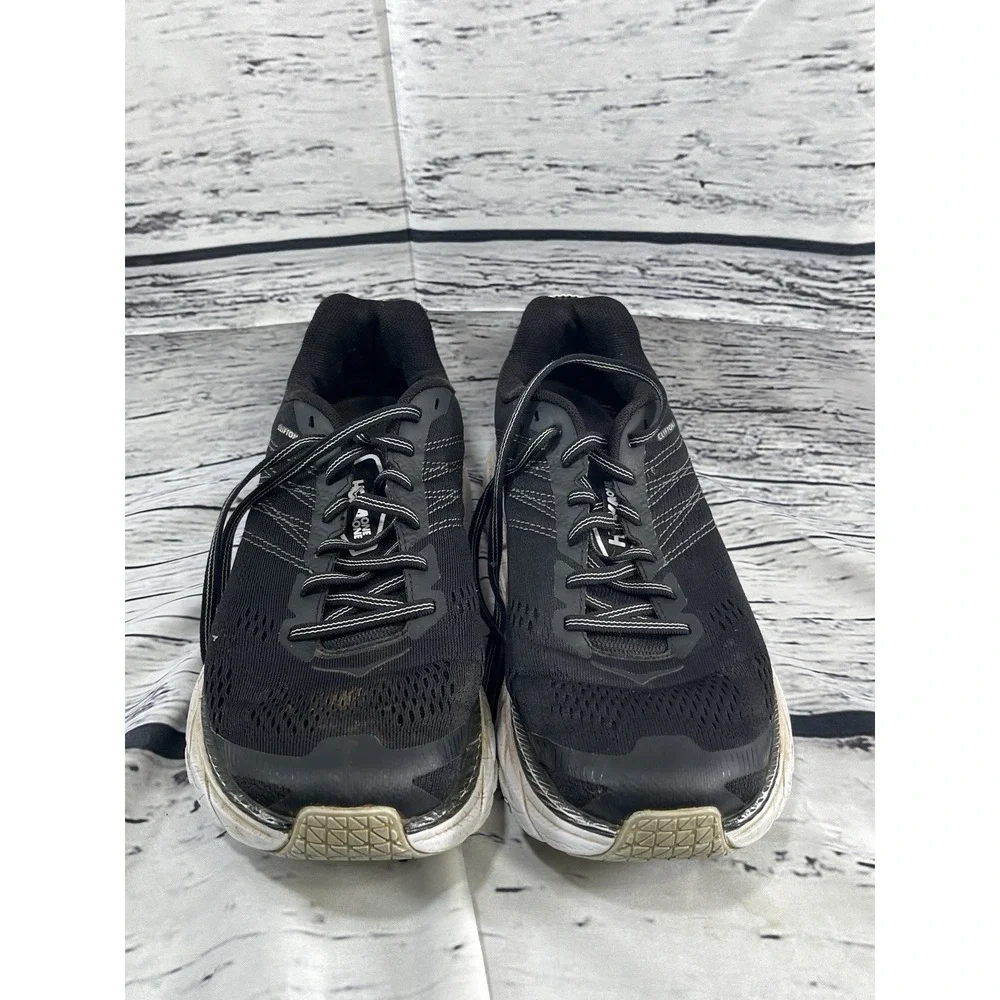 Size 9 - Hoka One One Clifton 6 Black - 1102873-BWHT‎ Used Fair Condition